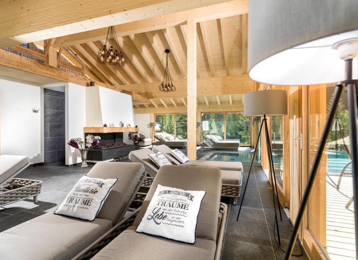 Almwellness-Resort Tuffbad Sankt Lorenzen im Lesachtal 外观 照片
